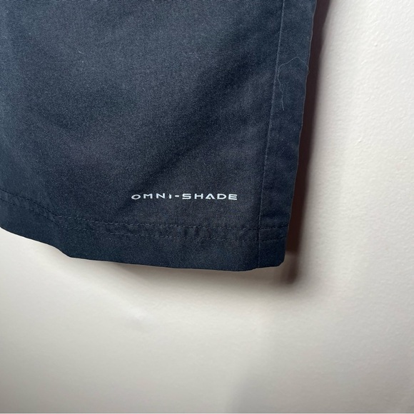 Columbia women’s sz 4 black capris, below knee length - Picture 2 of 13